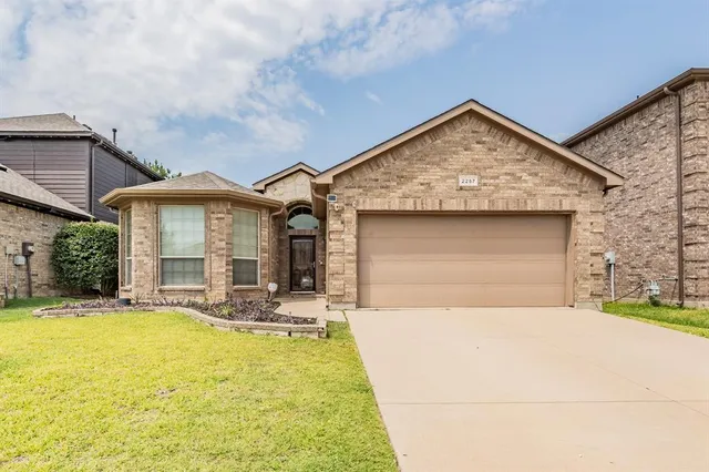 $309,900 | 2257 Laurel Forest Drive, Fort Worth, TX 76177