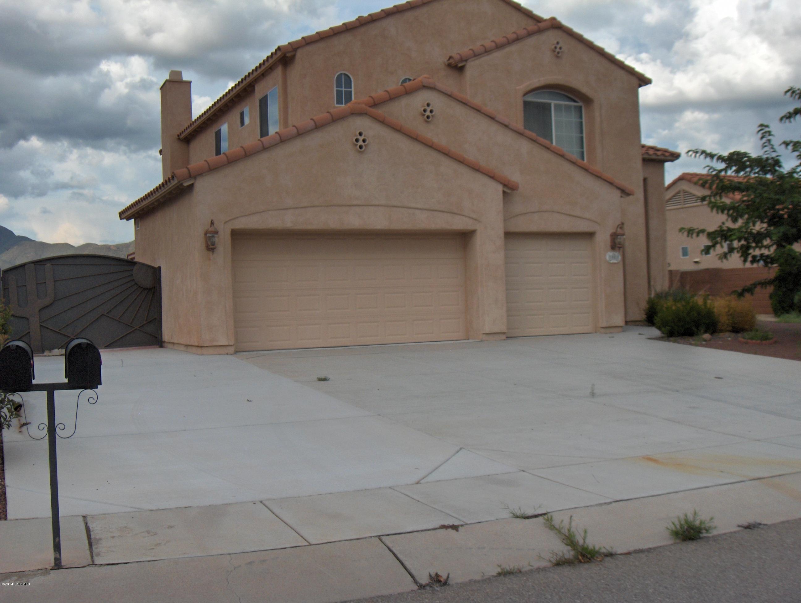 1081 San Tropez Court Rio Rico, AZ 85648 - Photo 2 of 6