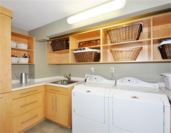 45 Stonehedge Road Lincoln, MA 01773 - Photo 19 of 30