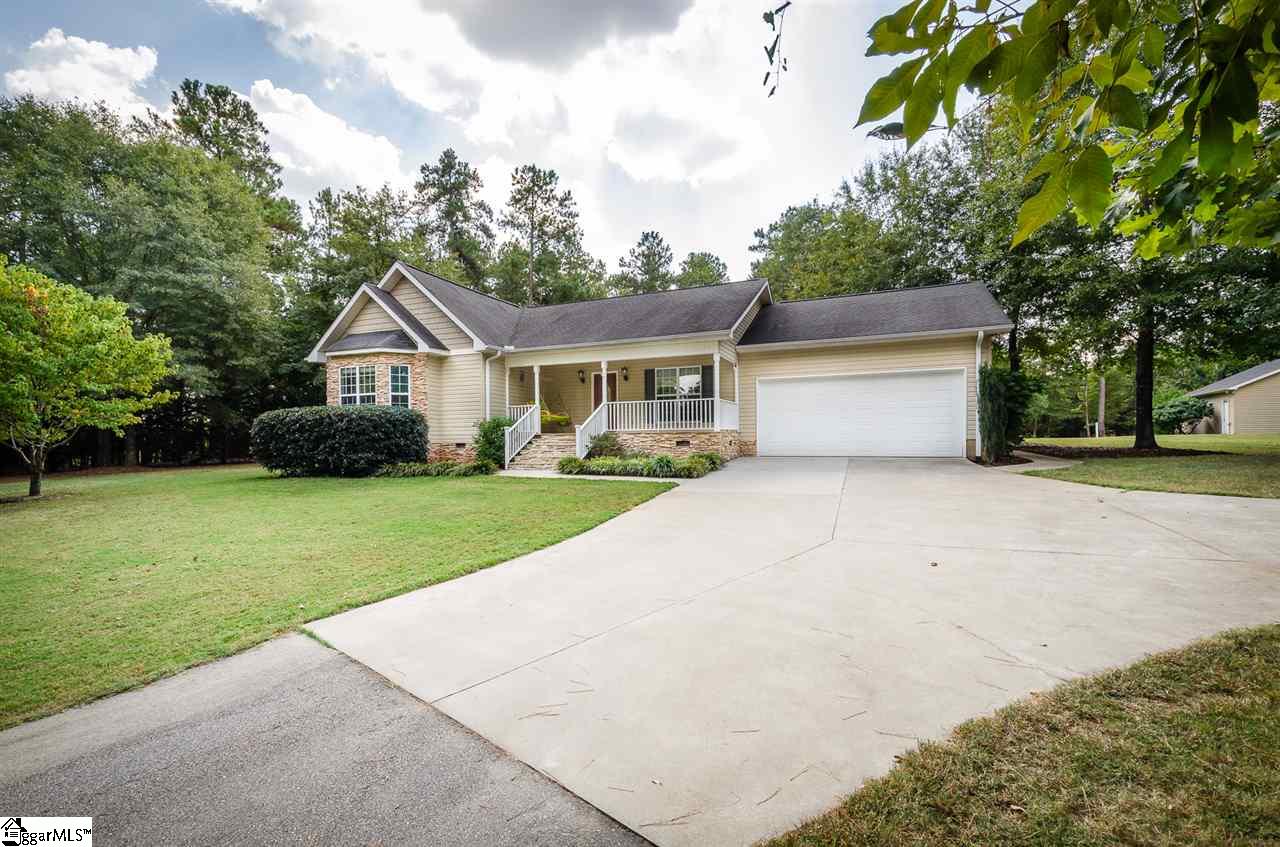 2015 Honea Path Park Road Anderson, SC 29625 - Photo 3 of 36