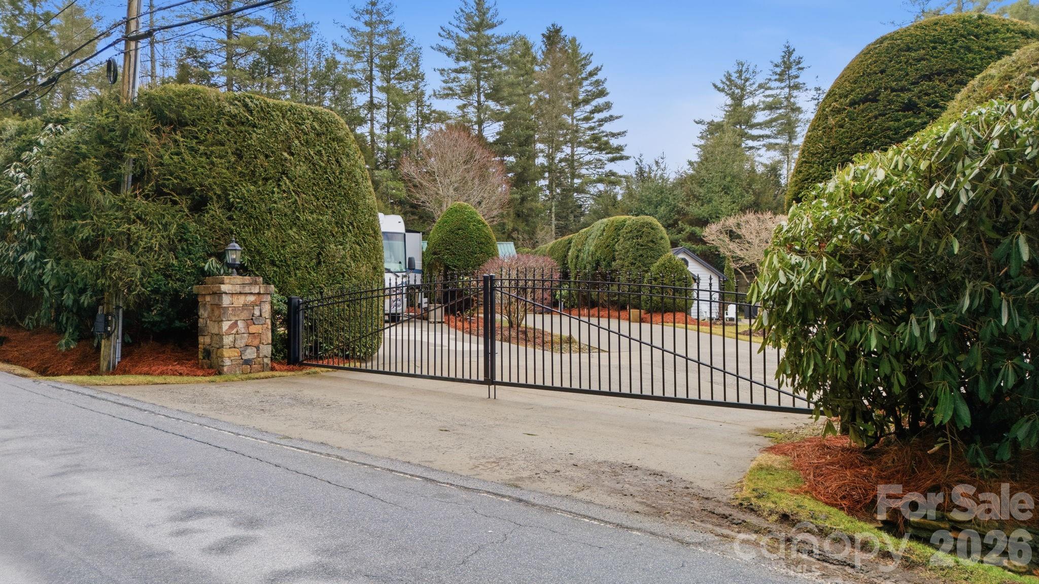 37 Coach Club Highlands, NC 28741 - Photo 7 of 37 a view of a gate and street view