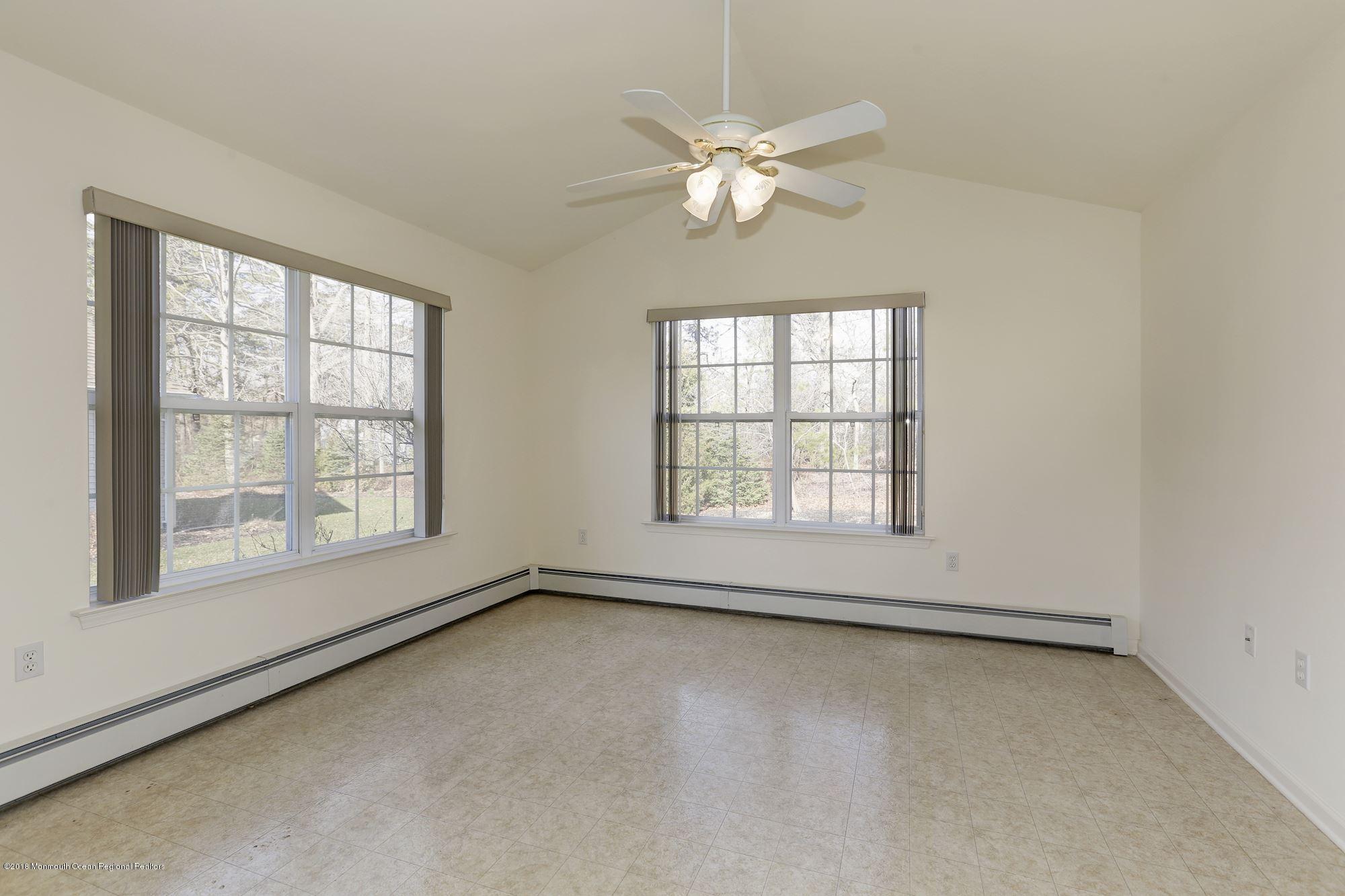 62 Clear Lake Road Whiting, NJ 08759 - Photo 20 of 45 020_62_CLEAR_LAKE_RD_222586_311103