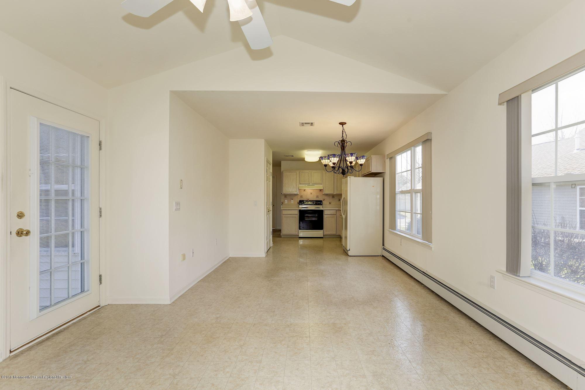 62 Clear Lake Road Whiting, NJ 08759 - Photo 21 of 45 021_62_CLEAR_LAKE_RD_222586_311103