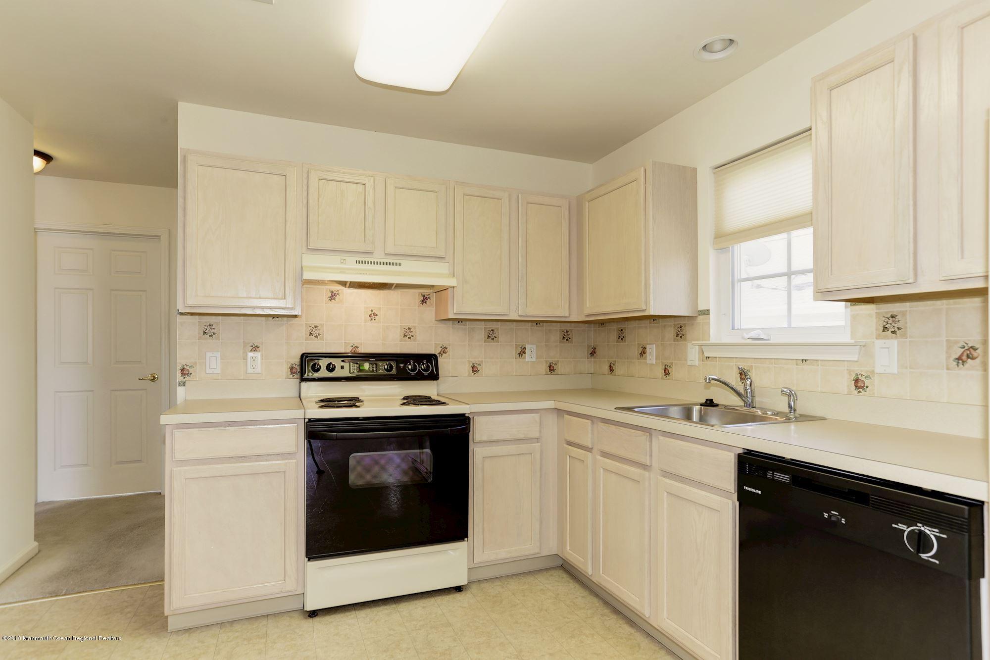 62 Clear Lake Road Whiting, NJ 08759 - Photo 24 of 45 024_62_CLEAR_LAKE_RD_222586_311103