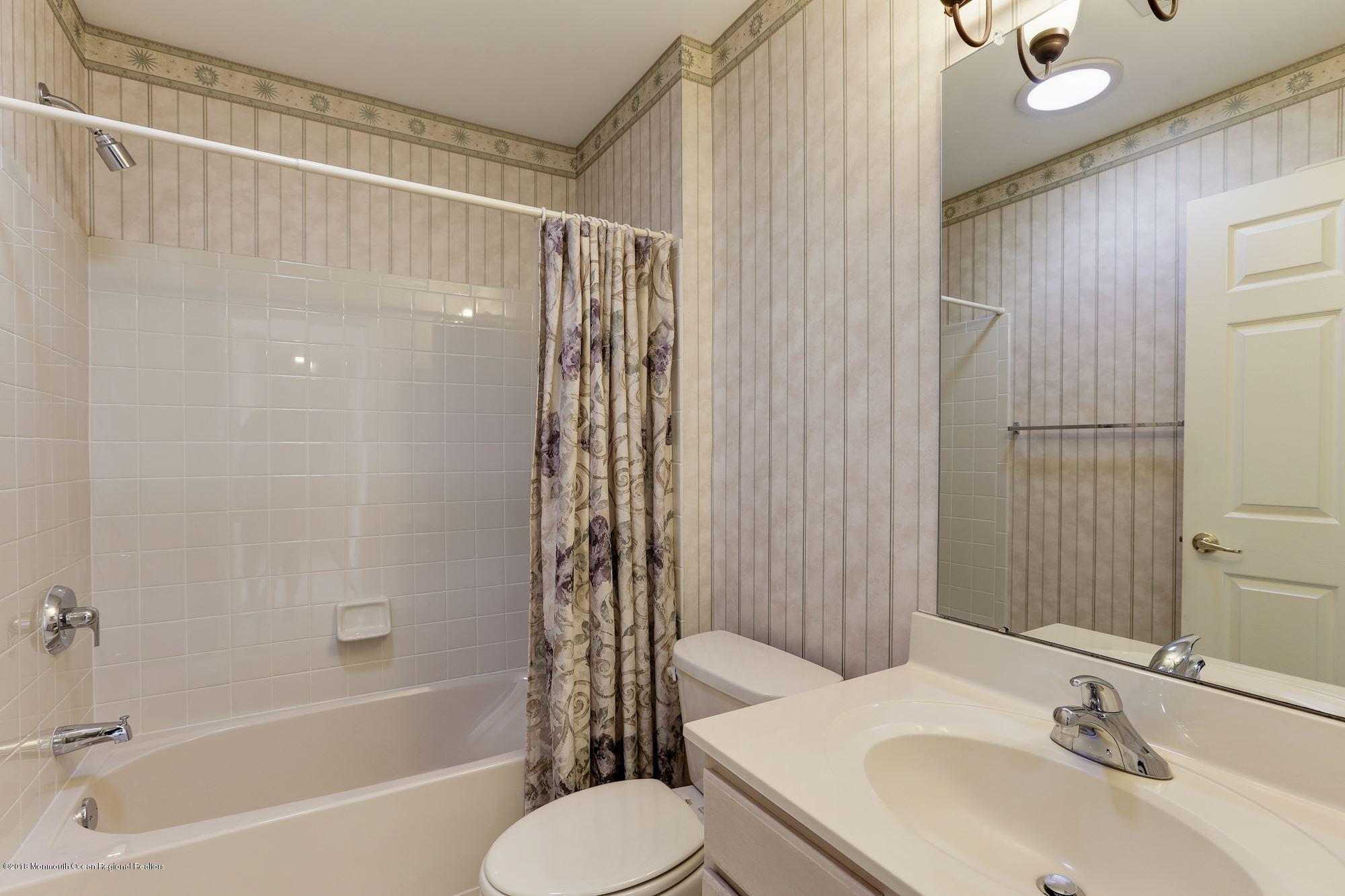 62 Clear Lake Road Whiting, NJ 08759 - Photo 36 of 45 036_62_CLEAR_LAKE_RD_222586_311103