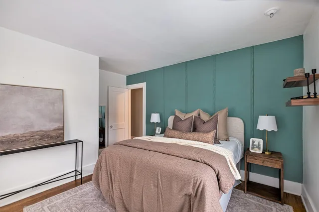 $315,000 | 720 Giddings Avenue Southeast, Grand Rapids, MI 49506