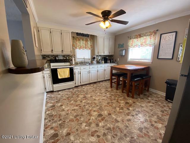 243 Pearman Road Clarkson, KY 42726 - Photo 15 of 17 kitchen