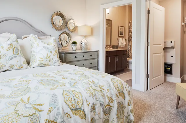 $1,918 | 650 Enterprise Boulevard, Unit ROSEMARY, Charleston, SC 29492