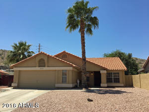 2359 East Desert Trumpet Road Phoenix, AZ 85048 - Photo 1 of 11 Front