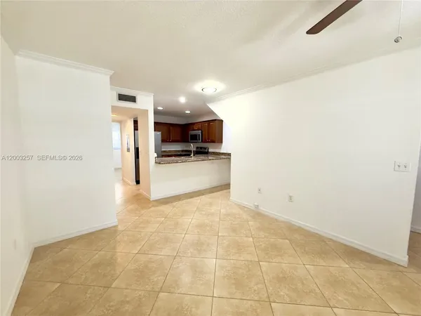 $3,600 | 1000 Palm Trail, Unit 6, Delray Beach, FL 33483