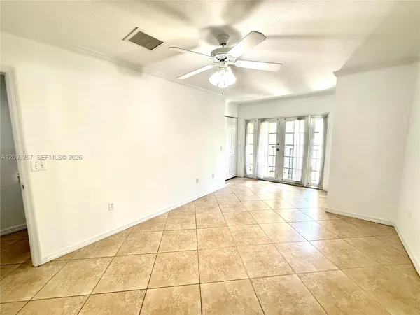 $3,600 | 1000 Palm Trail, Unit 6, Delray Beach, FL 33483