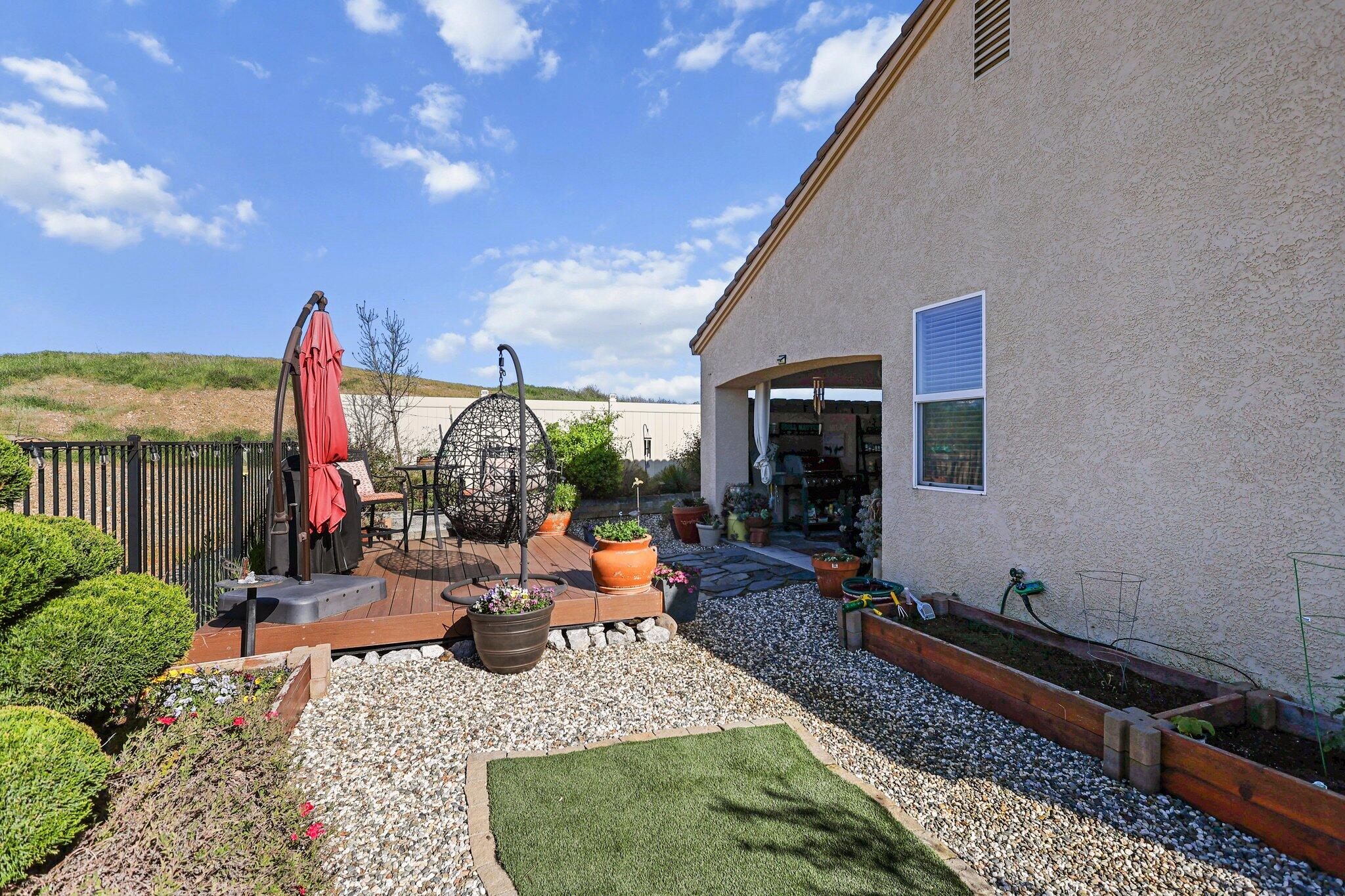 6180 Lucca Trail Redding, CA 96003 - Photo 31 of 42 34-web-or-mls-8Q0A2428