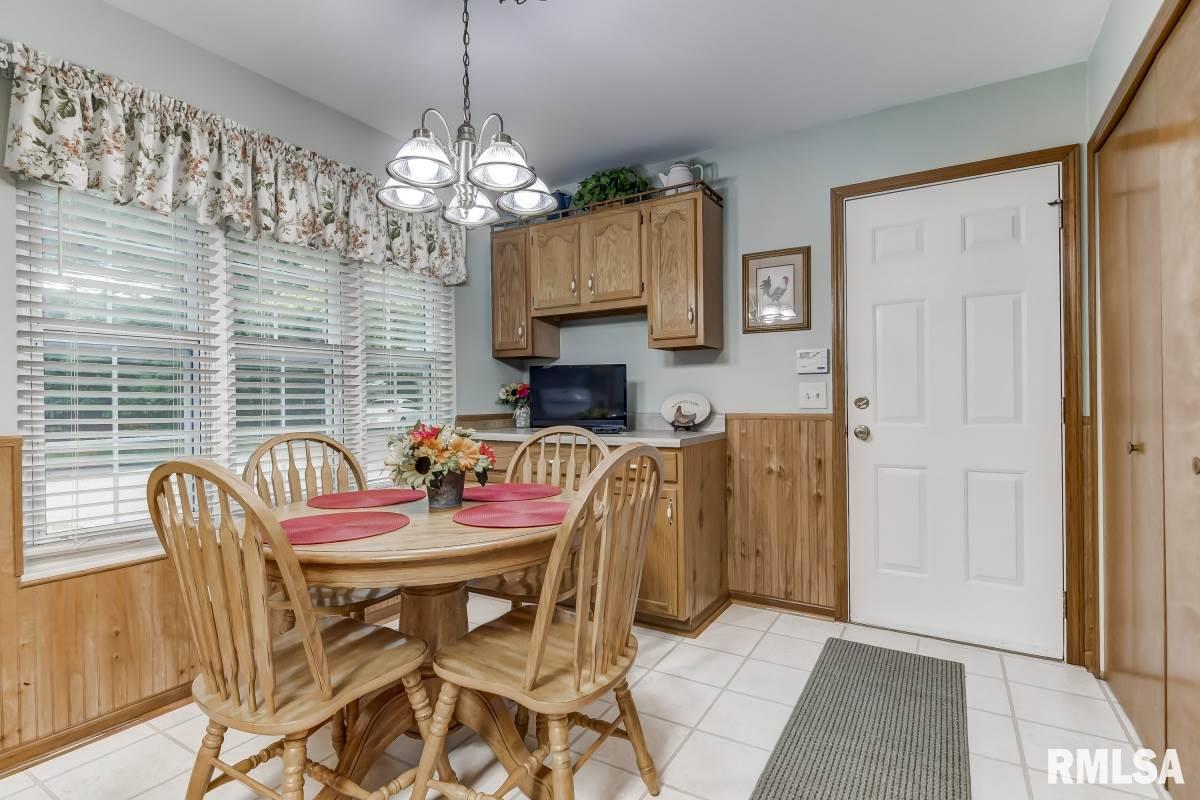 16649 Hamilton Road Athens, IL 62613 - Photo 8 of 36 Gallery Image 8