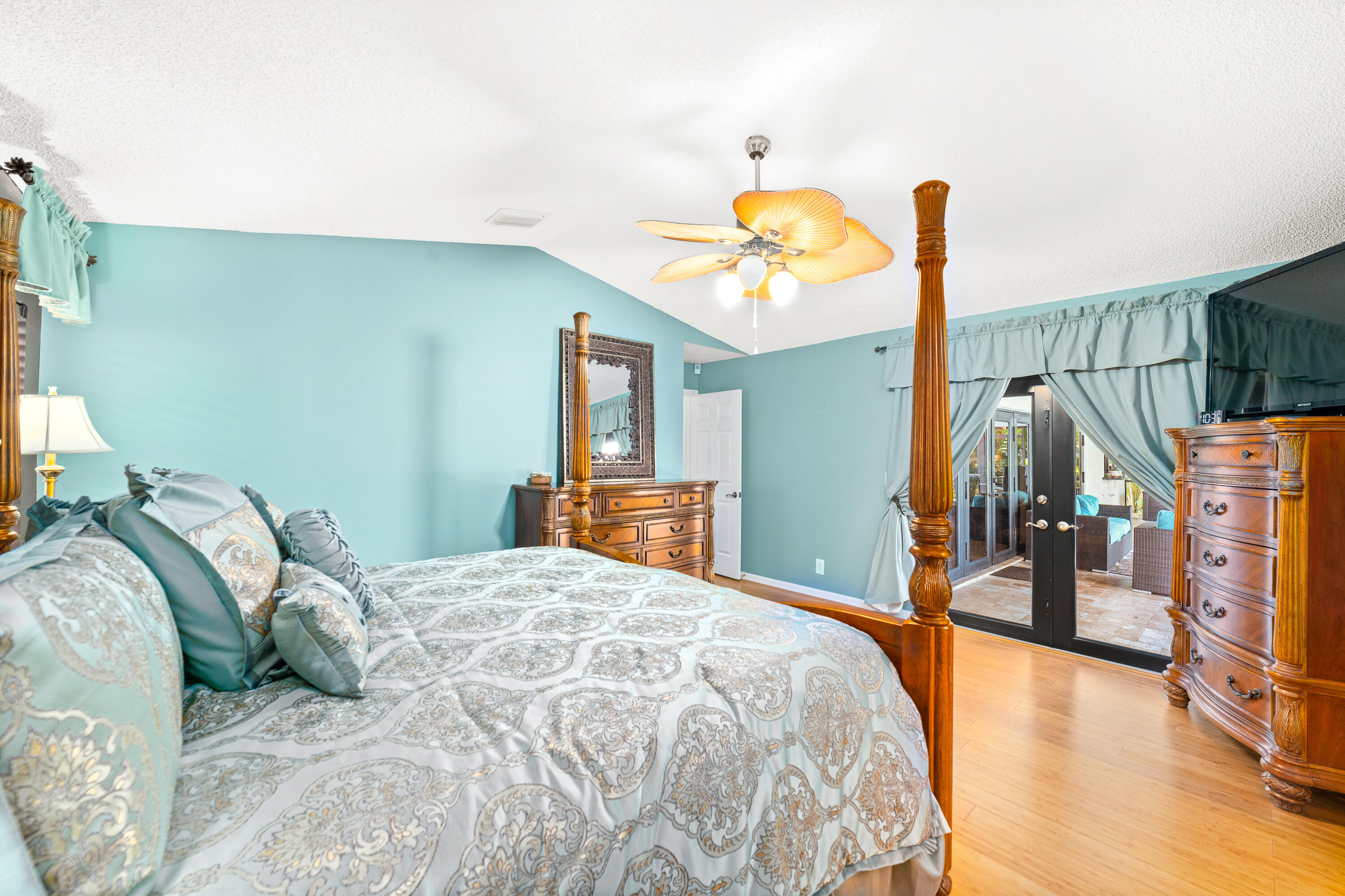 10086 Canoe Brook Circle Boca Raton, FL 33498 - Photo 18 of 44 Primary bedroom