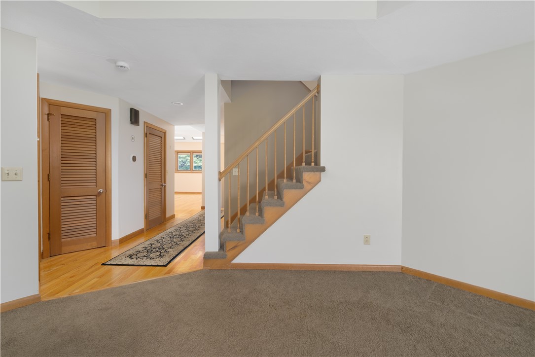 4496 Post Road, Unit 5 Warwick, RI 02818 - Photo 14 of 44 Gallery Image 14