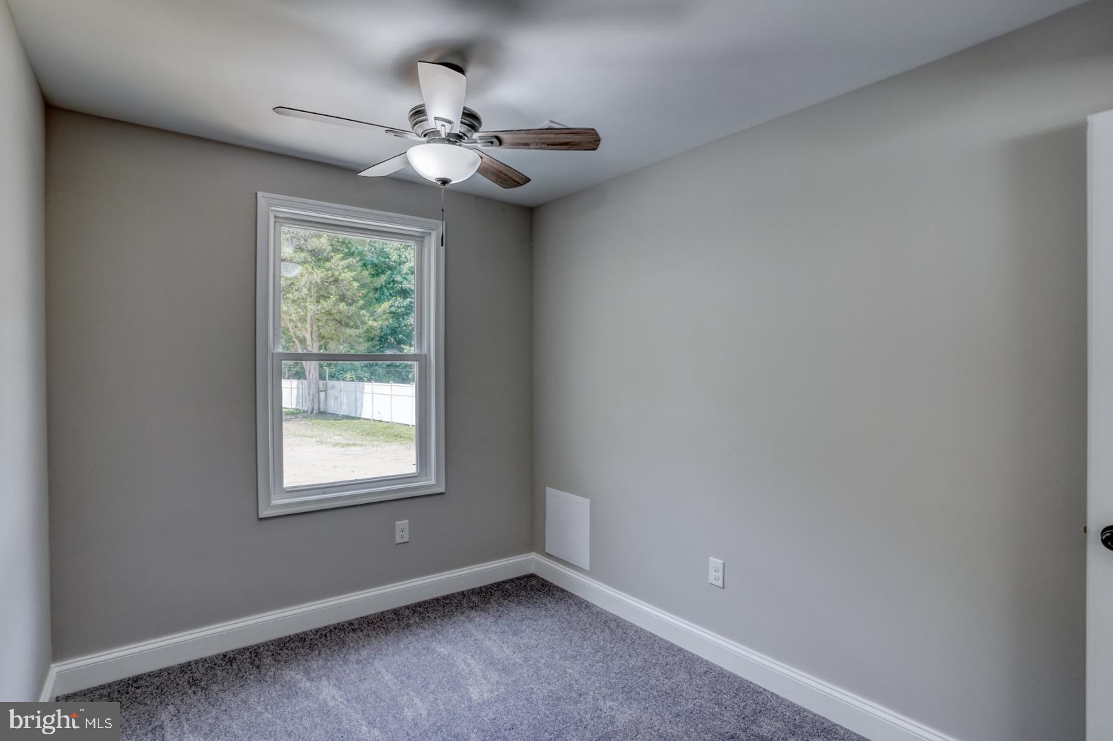 67 Morgans Choice Road Camden Wyoming, DE 19934 - Photo 34 of 56 an empty room with a window