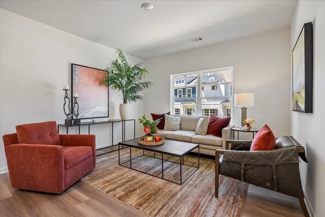 $287,400 | 2516 Riverside Court Northeast, Conyers, GA 30013