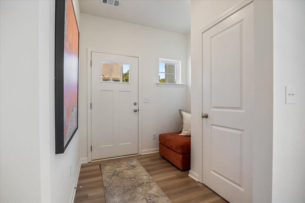 2516 Riverside Court Northeast Conyers, GA 30013 - Photo 6 of 37