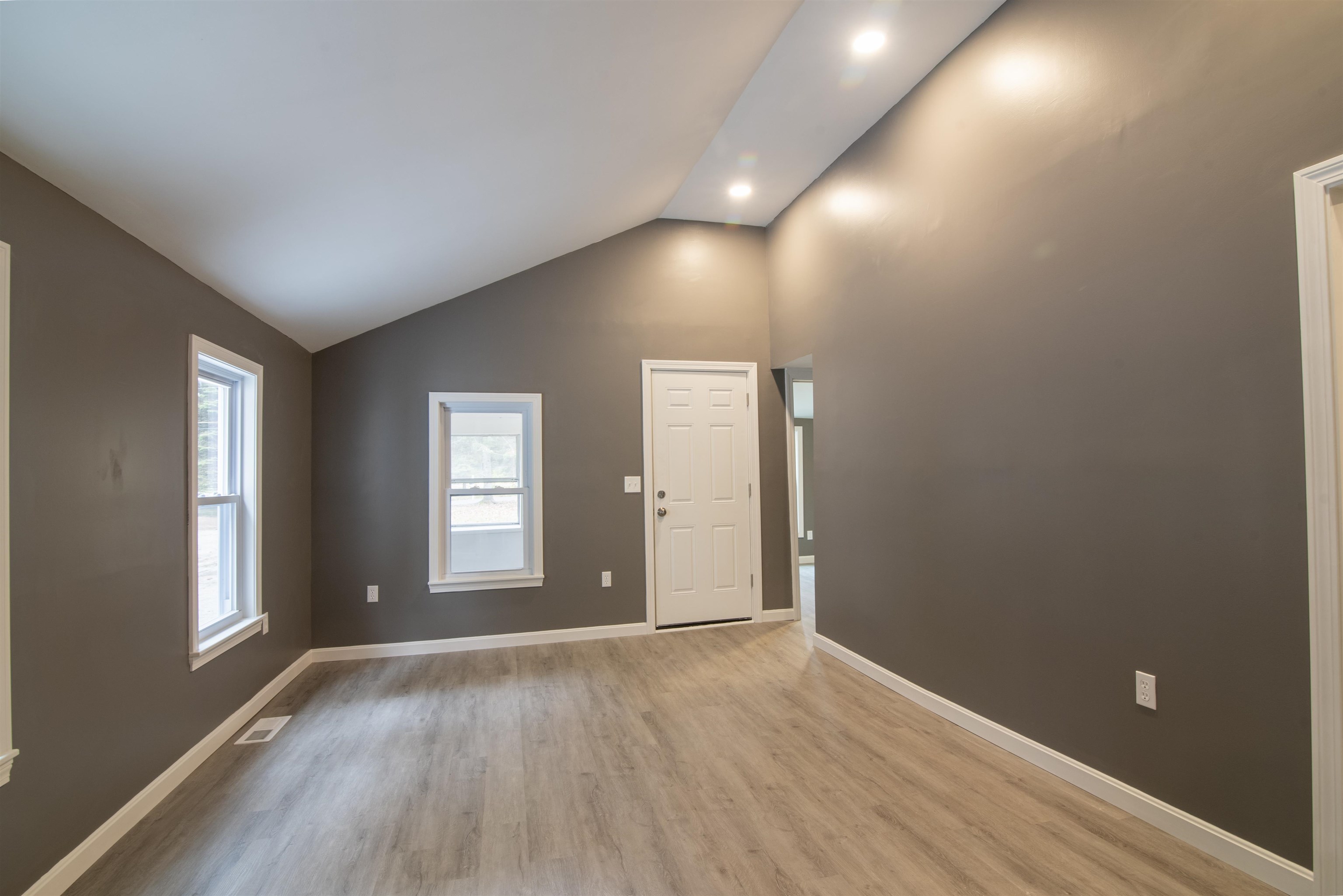 48 Sidetrack Road Conway, NH 03860 - Photo 13 of 18