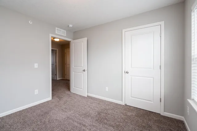 $2,850 | 17638 96th Place North, Maple Grove, MN 55311