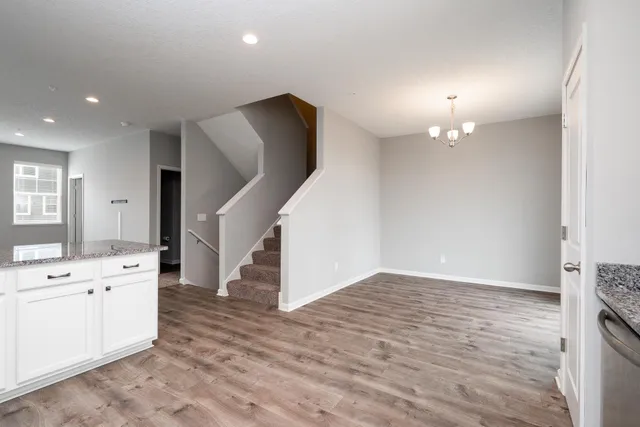 $2,850 | 17638 96th Place North, Maple Grove, MN 55311