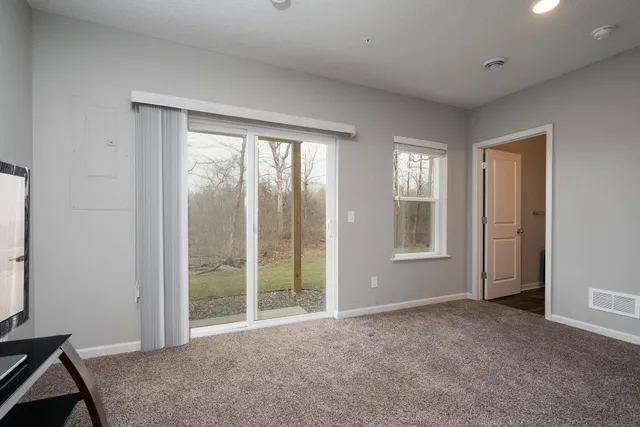 $2,850 | 17638 96th Place North, Maple Grove, MN 55311