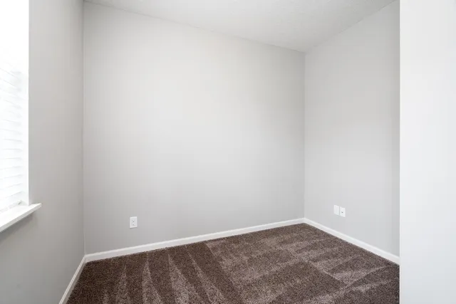 $2,850 | 17638 96th Place North, Maple Grove, MN 55311