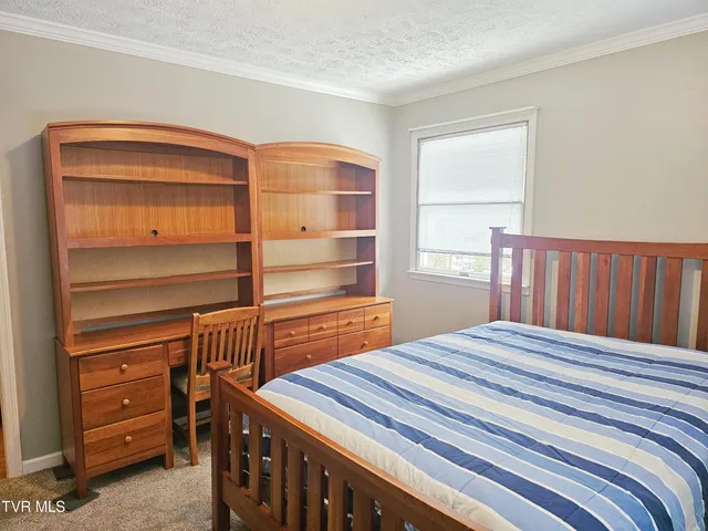 $398,500 | 305 Apple Drive Southeast, Wise, VA 24293