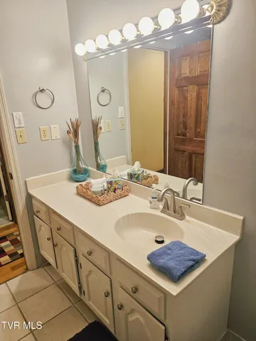 $398,500 | 305 Apple Drive Southeast, Wise, VA 24293