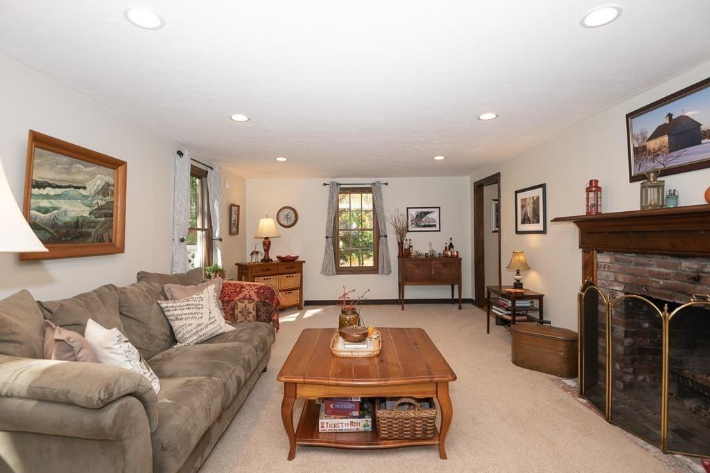 61 Teele Road Bolton, MA 01740 - Photo 7 of 26