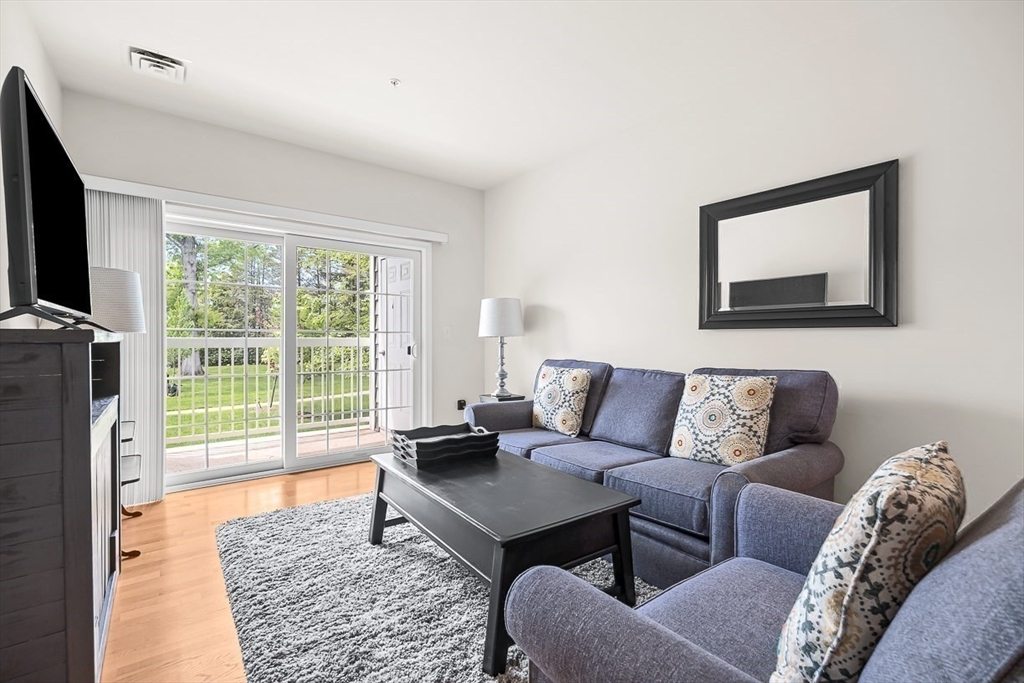 62 Abigail Way, Unit 1006 Reading, MA 01867 - Photo 14 of 32