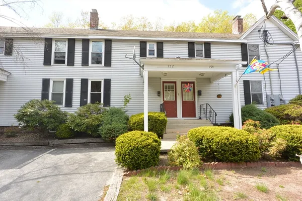 $1,995 | 152 Green Street, Unit 152, Clinton, MA 01510