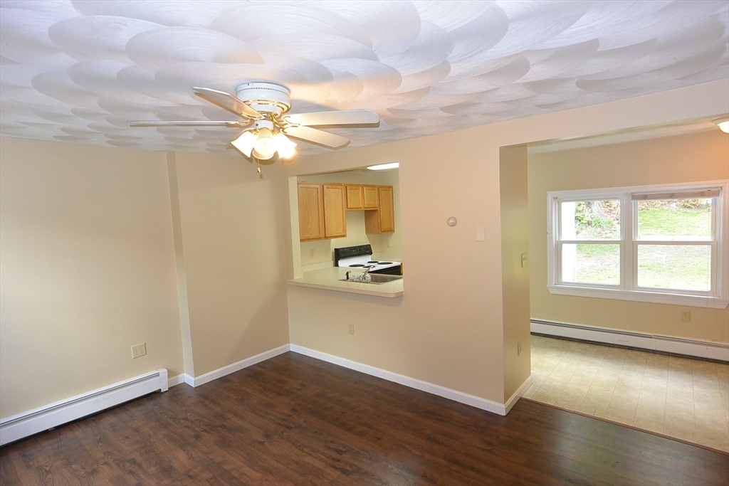 152 Green Street, Unit 152 Clinton, MA 01510 - Photo 3 of 20