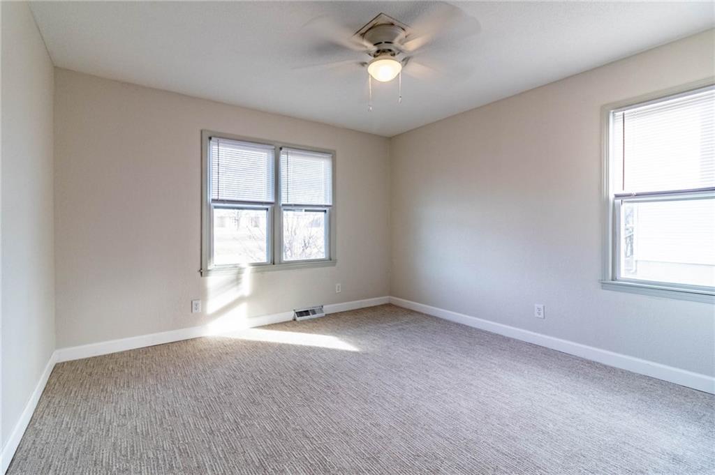 303 North Street Windsor, MO 65360 - Photo 17 of 25