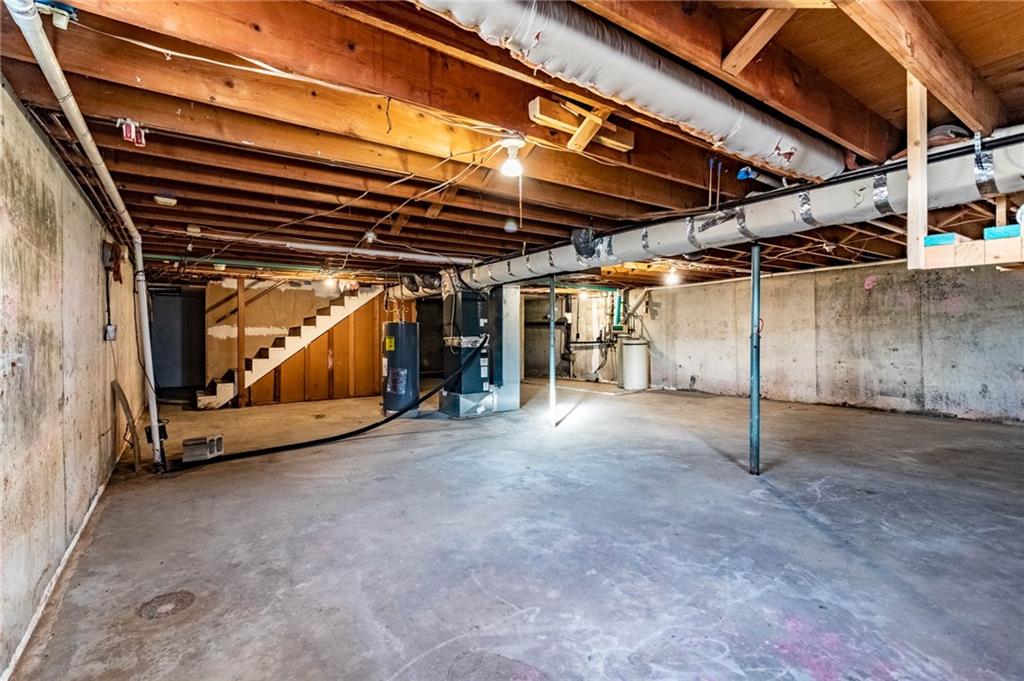 303 North Street Windsor, MO 65360 - Photo 19 of 25