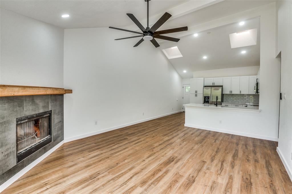 1108 Highpoint Road Bedford, TX 76022 - Photo 4 of 13