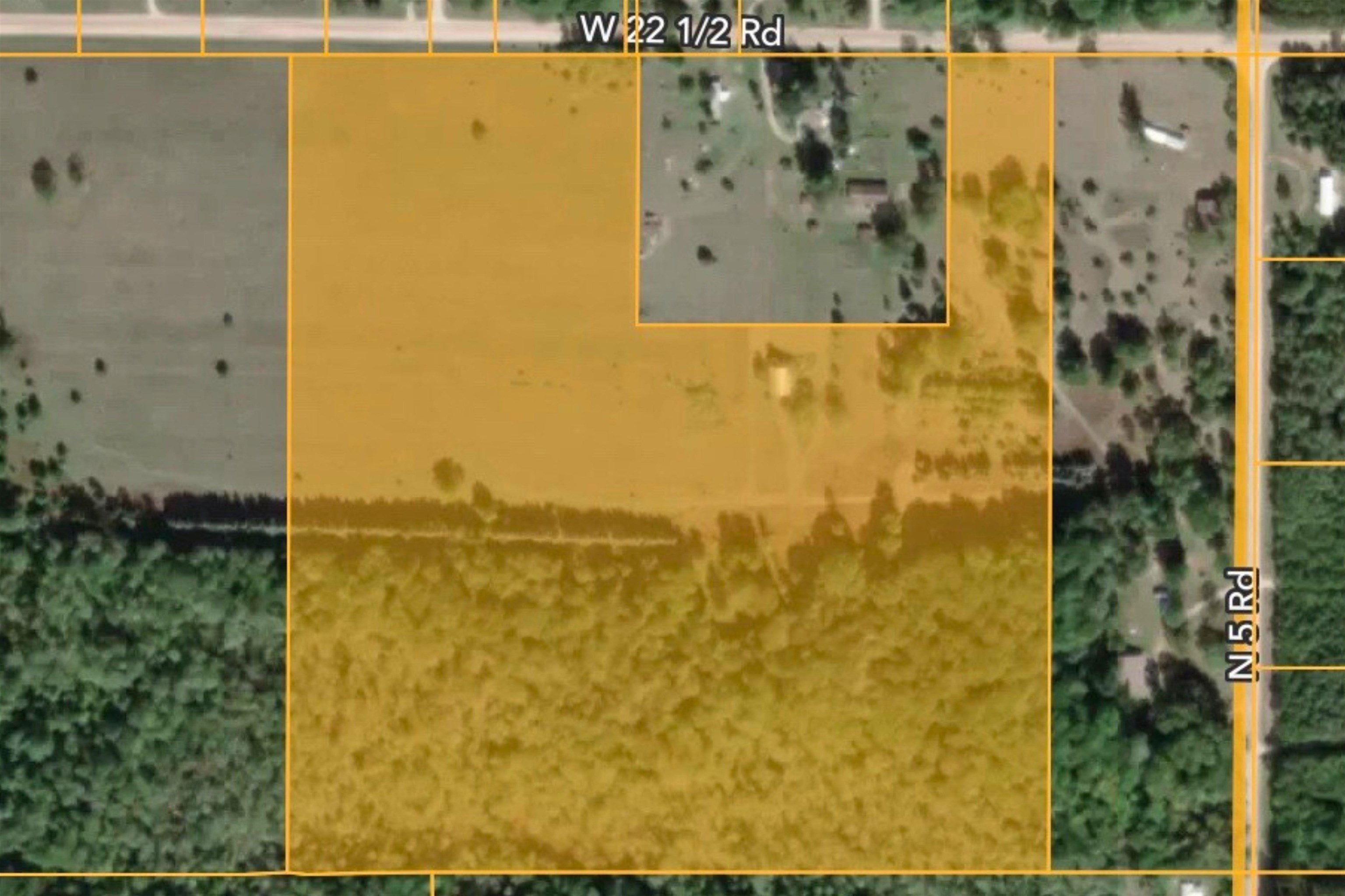 22 West 22 1/2 Road Mesick, MI 49668 - Photo 15 of 19