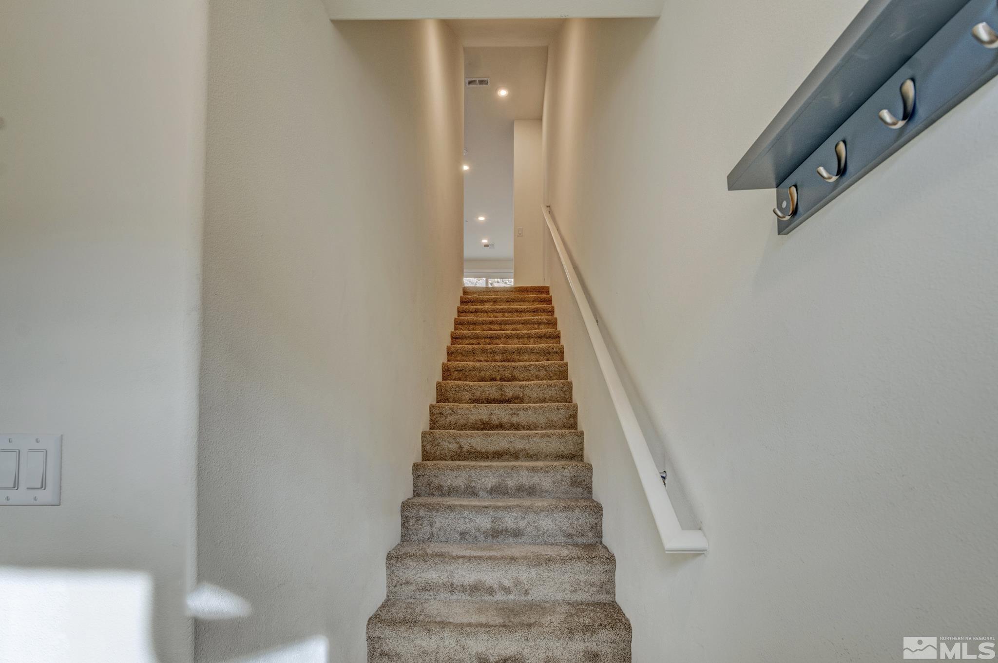 5155 Ronald Stephen Circle Reno, NV 89503 - Photo 15 of 37 Photo 16