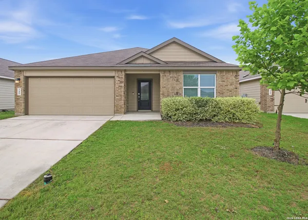 $1,995 | 345 Cordova Crossing, Seguin, TX 78155