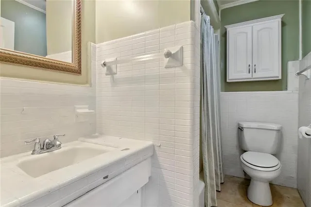 $1,600 | 2925 Cambronne Street, New Orleans, LA 70118