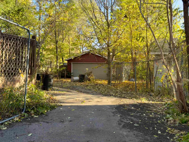 a view of a pathway of a building