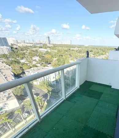 $139,000 | 13499 Biscayne Boulevard, Unit 1507, North Miami, FL 33181