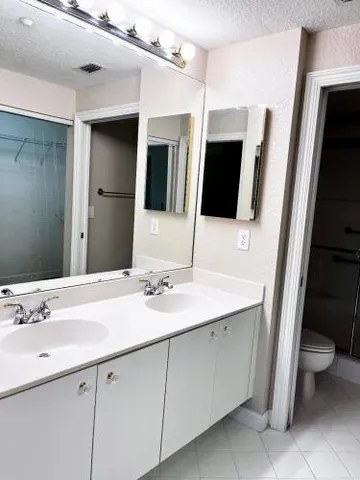 $230,000 | 7623 Southampton Terrace, Unit 412, Tamarac, FL 33321