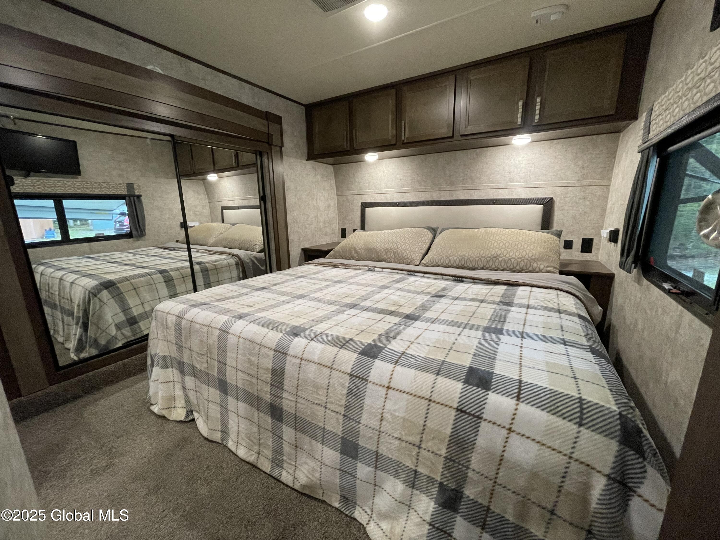 20 Smith Road Thurman, NY 12810 - Photo 7 of 38 IMG_5103