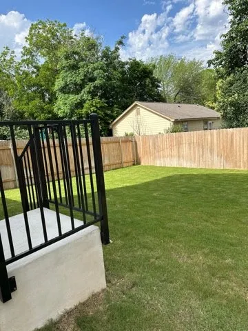 $1,450 | 45 Trinity Circle, Lockhart, TX 78644