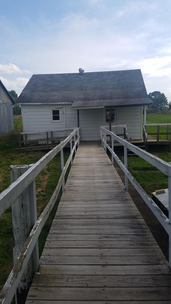 534 Gresham Road Titusville, PA 16354 - Photo 3 of 9