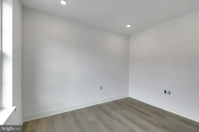 $1,750 | 3045-51 Richmond Street, Unit 504, Philadelphia, PA 19134