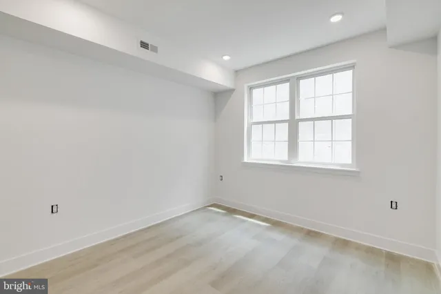 $1,750 | 3045-51 Richmond Street, Unit 504, Philadelphia, PA 19134