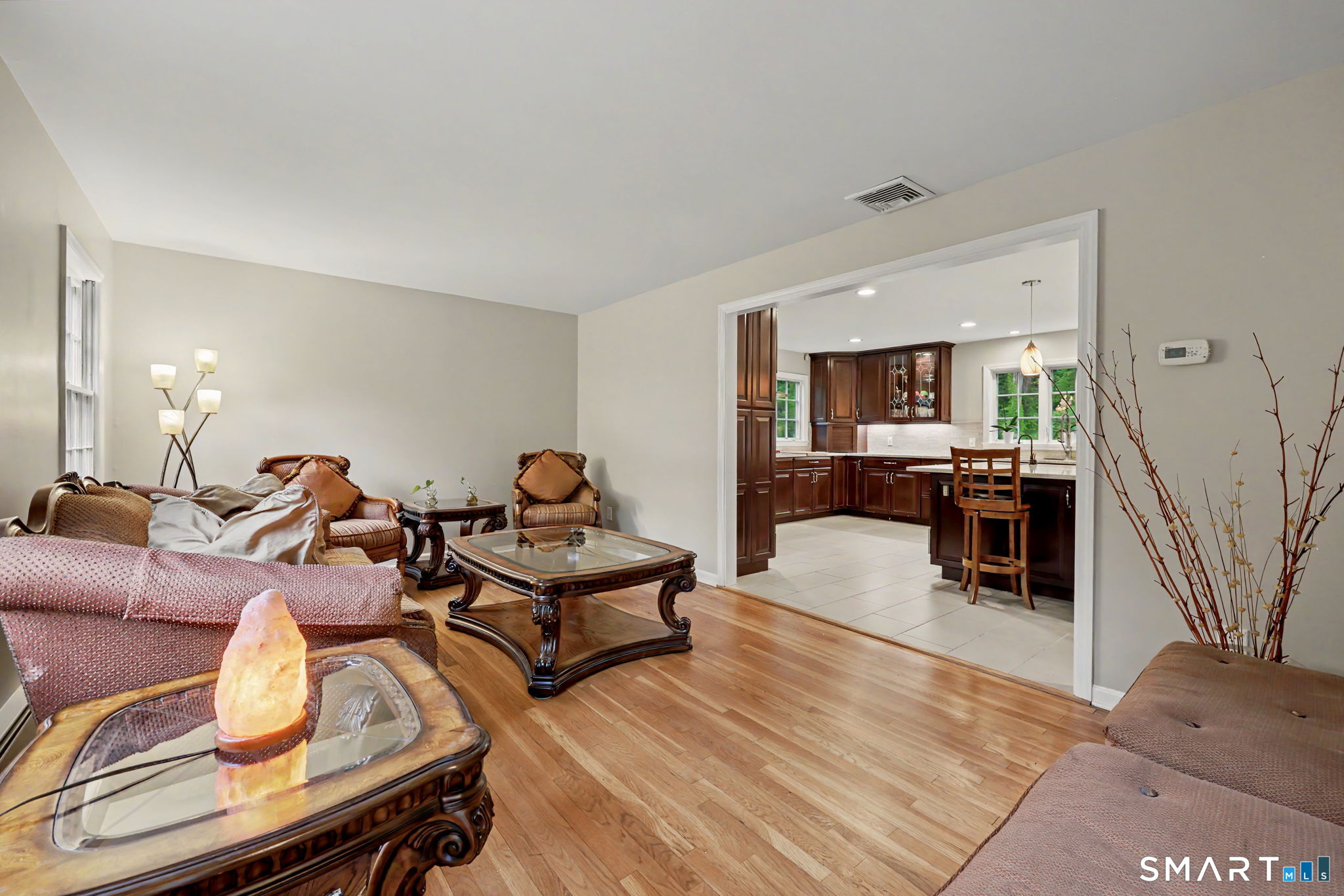 567 Danbury Road Wilton, CT 06897 - Photo 14 of 32