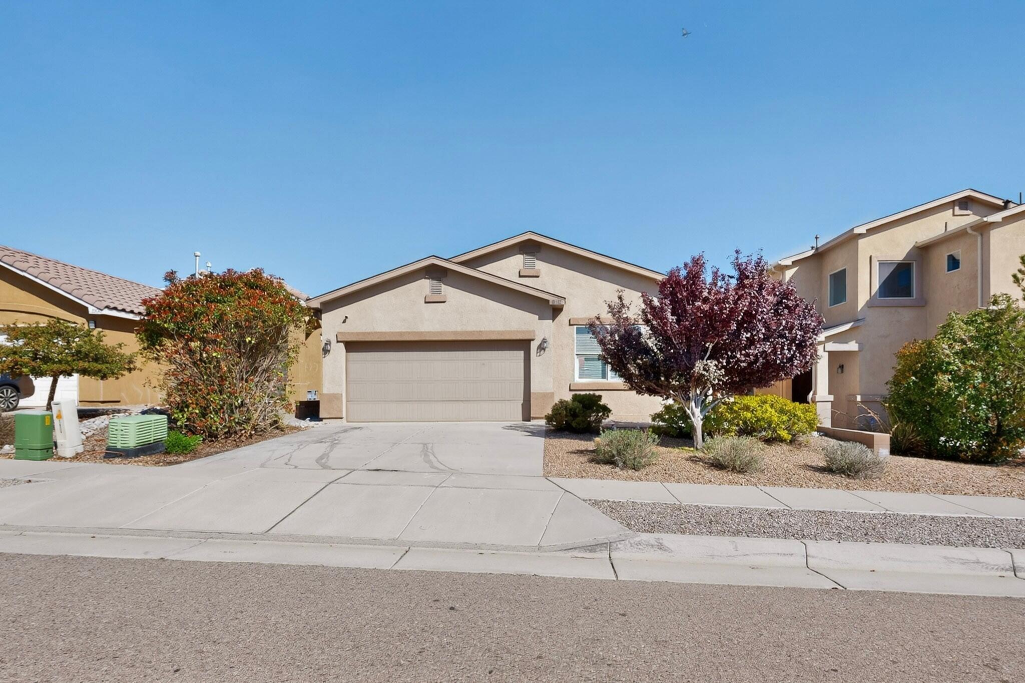 10735 Antler Tool Road Southwest Albuquerque, NM 87121 - Photo 3 of 41 Gallery Image 3